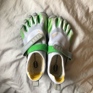 Vibram 5 Finger Shoes